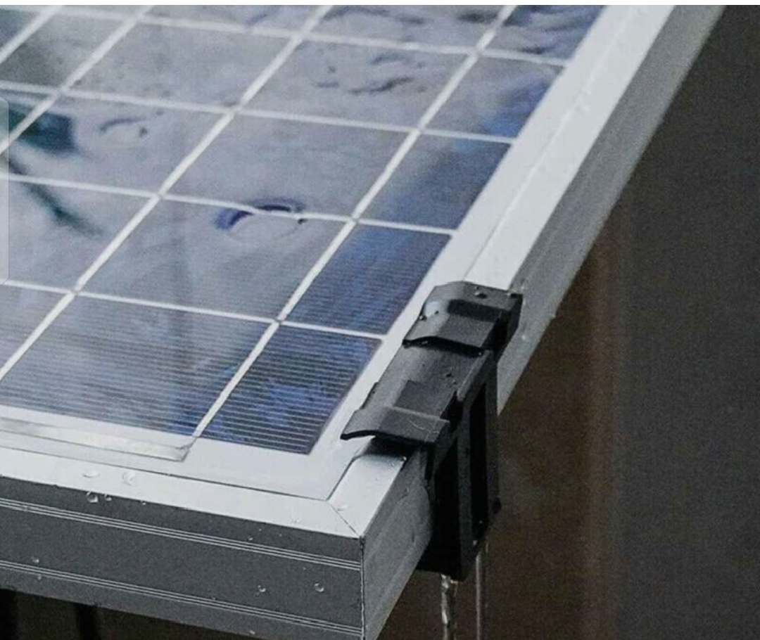 Solar Panel Water Drainage Clips (30mm) – Anti-Stagnation & Dust Removal